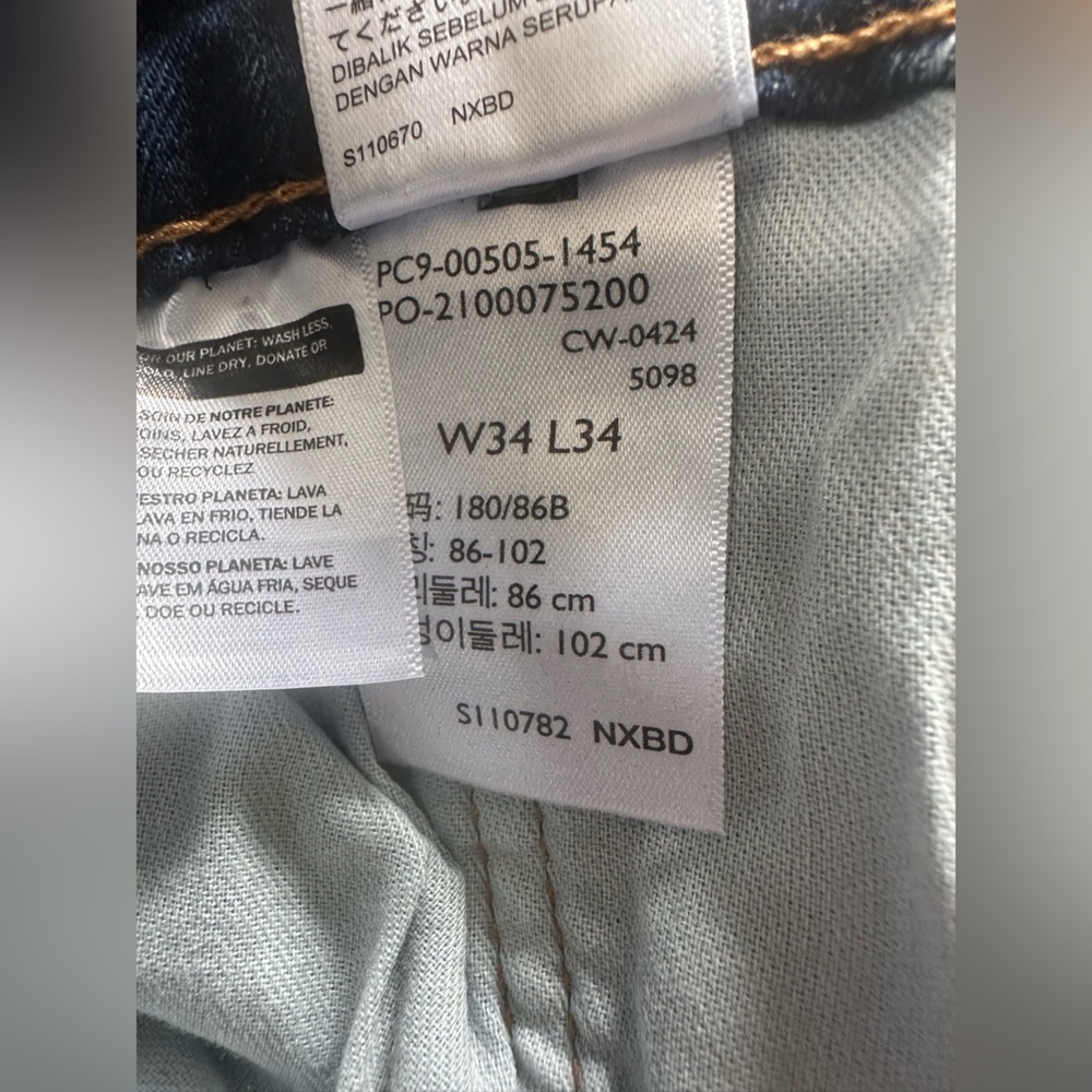 NWT Levi’s 505 Straight Fit Medium Wash Jeans - Size 34x34 - Picture 12 of 13